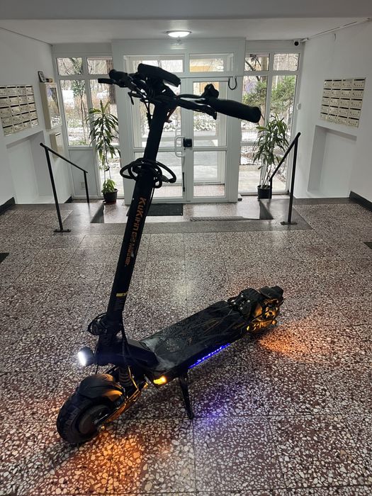 Kukirin g2 master cu frana hidraulica pe fata