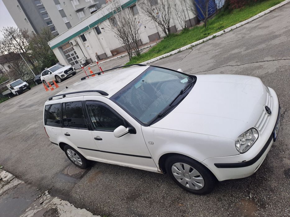 Golf 4 ,2003 de vanzare
