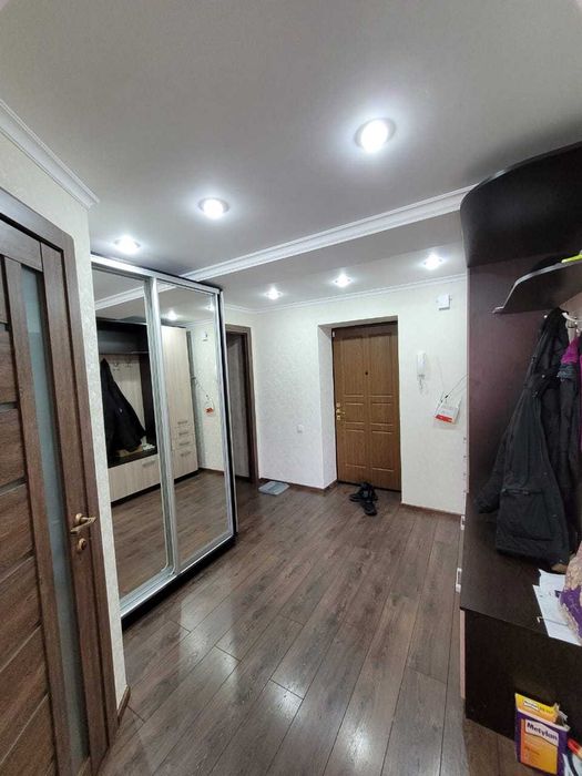 Продам 4 ком квартиру