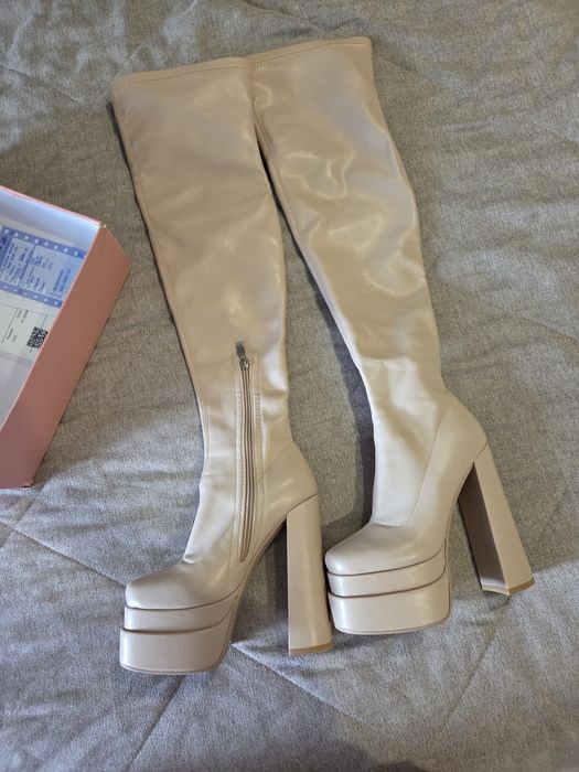 Продам ботфорты Gold Heels