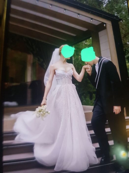 Продам шикарное свадебное платье