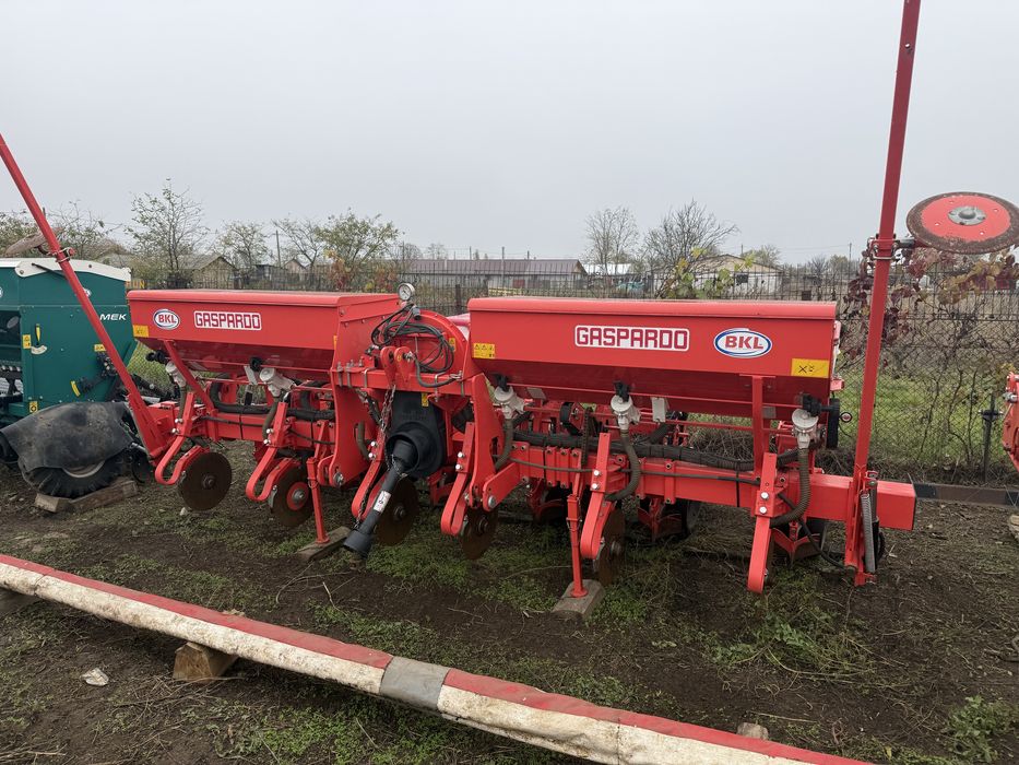 Semanatoare GASPARDO mtr 6 rows