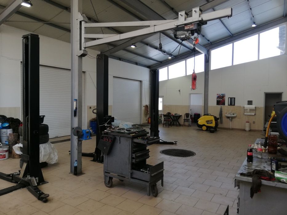 Промишлен имот в бившия завод добруджа