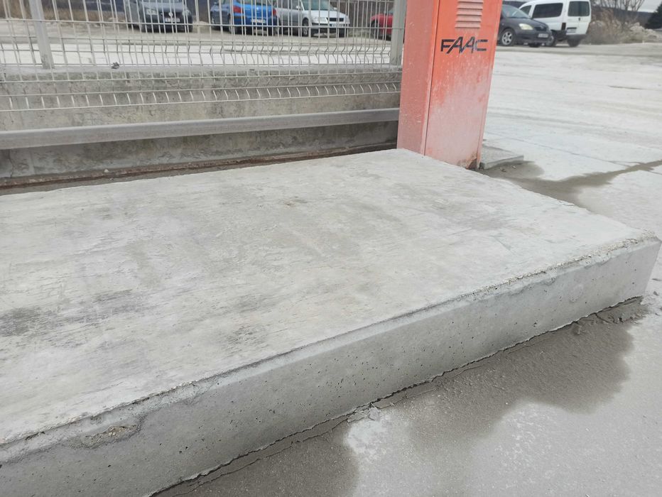 Плочи от бетон  200/200/16, 200/100/16