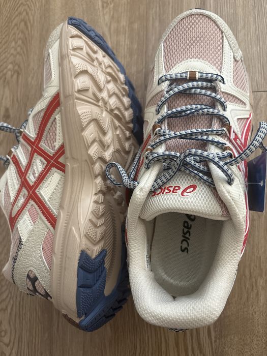 asics ,розовые ,не б/у, 38 размер