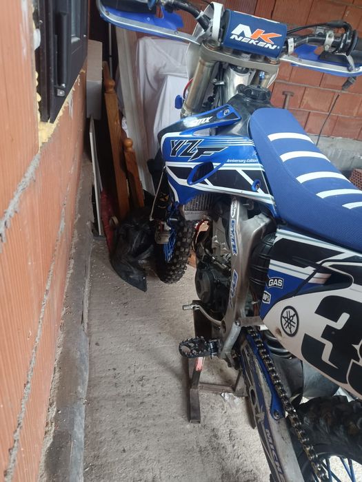 Vând yzf 250 2008!