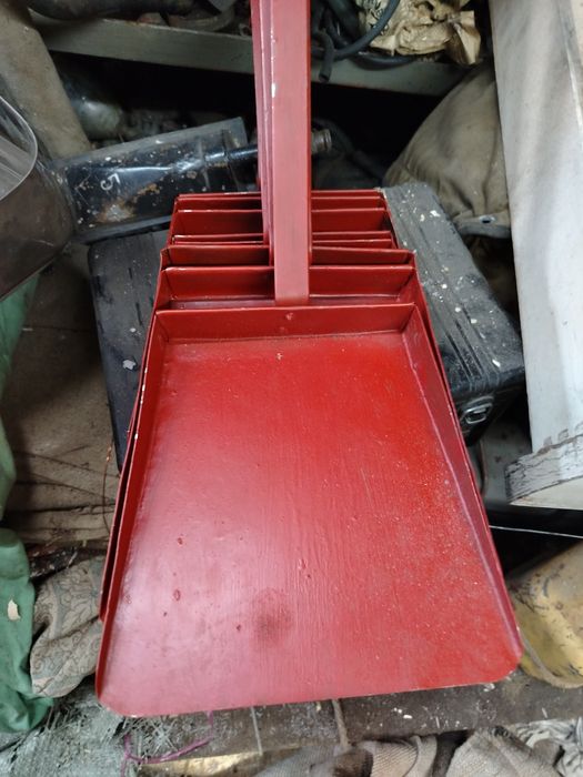 Совки металлические