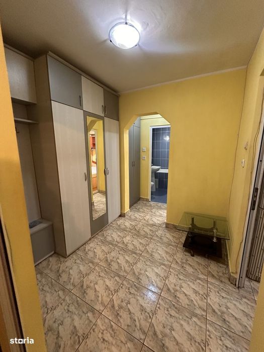 Apartament 2 camere decomandat, et. 3 - Ale. Zorilor