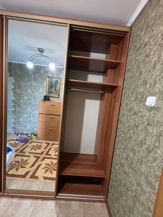 Продам шкаф-купе