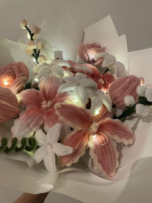 Красивый букет ручной работы. Срочнооо!!