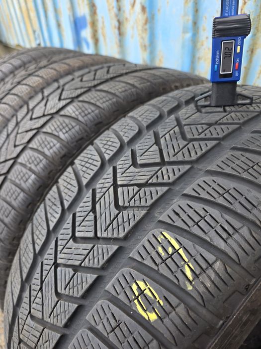 Anvelope 255.40.21 Pirelli An 2018 Profil peste 7mm Grosime