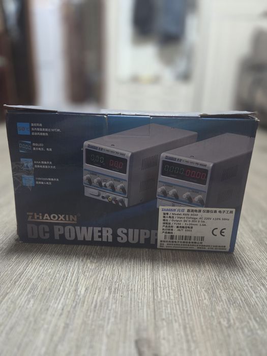 Лабораторный блок питания