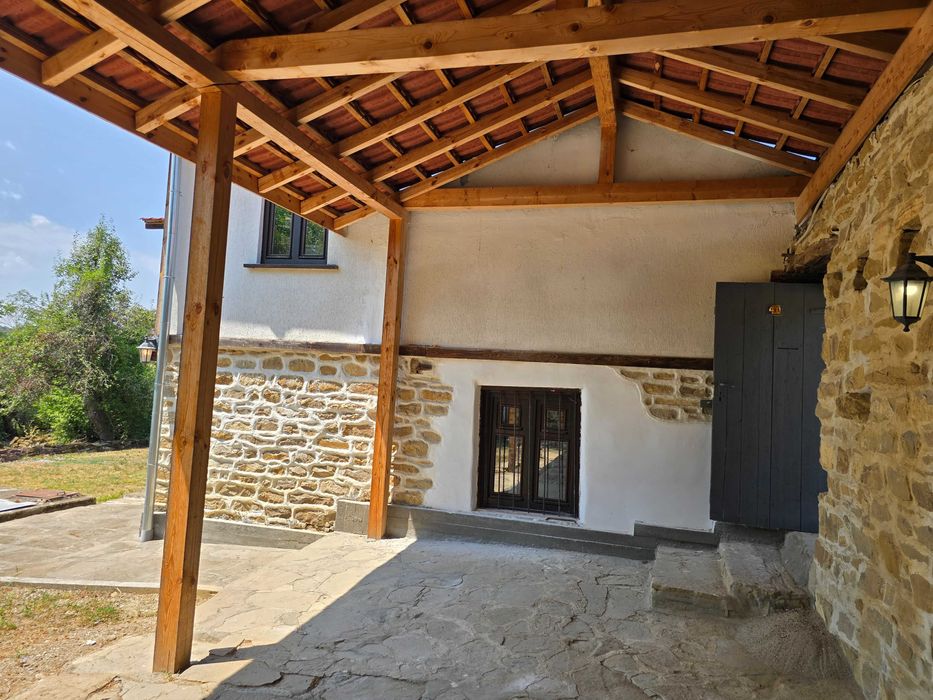 Продава се Къща в с. Косарка, Област Габрово - 116 кв.м за 1113 €/кв.м - Снимка #2