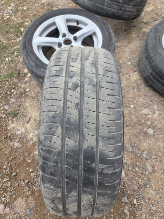 Комплектом продаю 195/55/R15