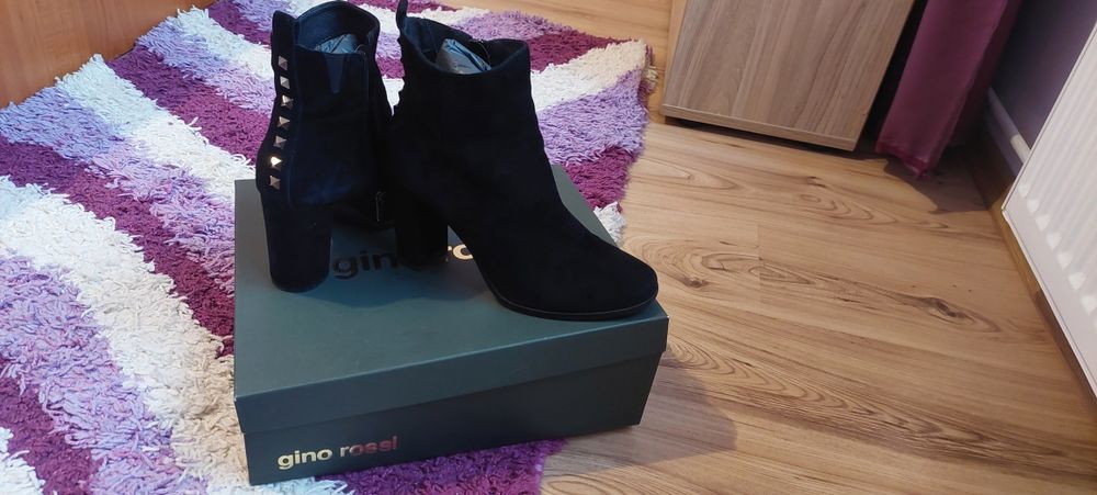 Ghete piele întoarsă negre Gino Rossi