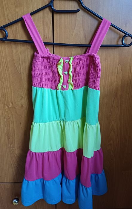 Рокли и полички 122/128