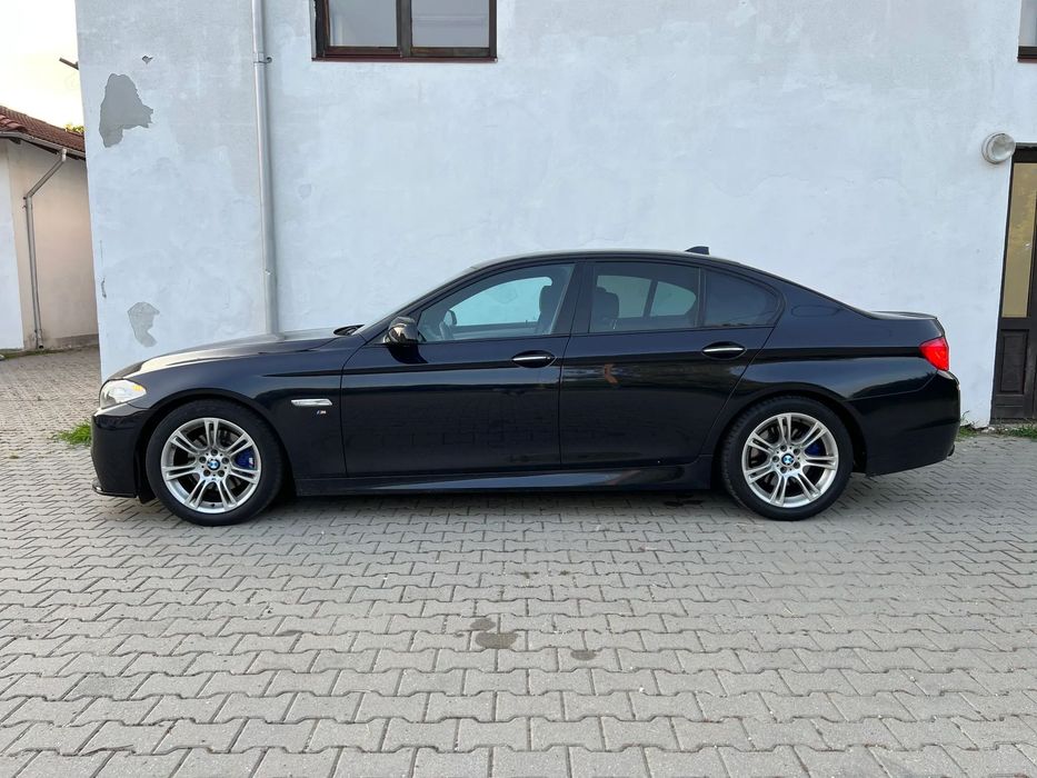 BMW Seria 5 M/Pachet De farbrica / Bi-xenon/ Euro 5 Posibilitate Rate