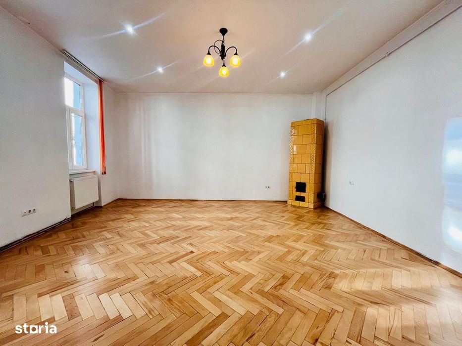 Apartament central renovat | 74 mp | pregătit pentru mutare