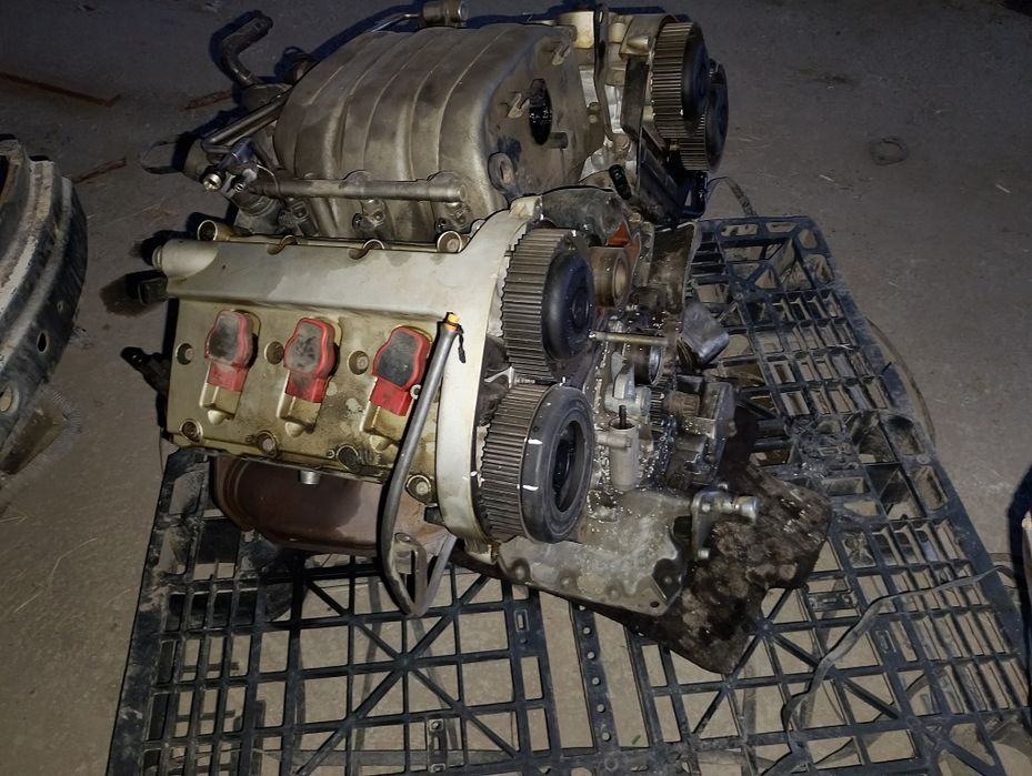 Двигатель от Audi A6 C5