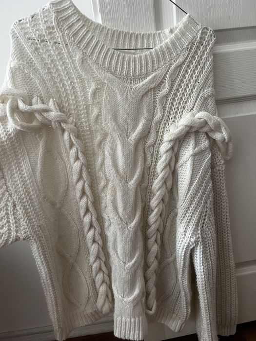 Pulover alb marime S/M