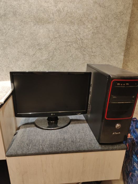 Офисный комп , i3-3, gt220, 500gb хард