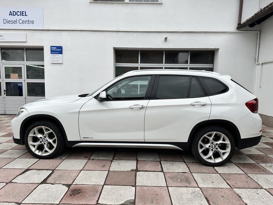 BMW X1 xDrive 2013