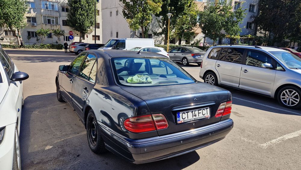 MERCEDES-BENZ E-Class 2000 — imagine 5