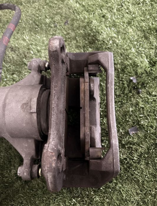 Суппорты тормозные Kia Optima 2016/2020 оригинал, привозные