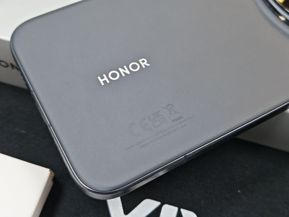 КАТО НОВ 512GB Honor Magic 8 Pro Гаранция Vivacom 2028. Black / Черен