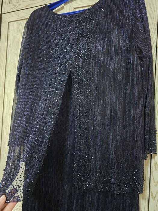 Продаётся платье