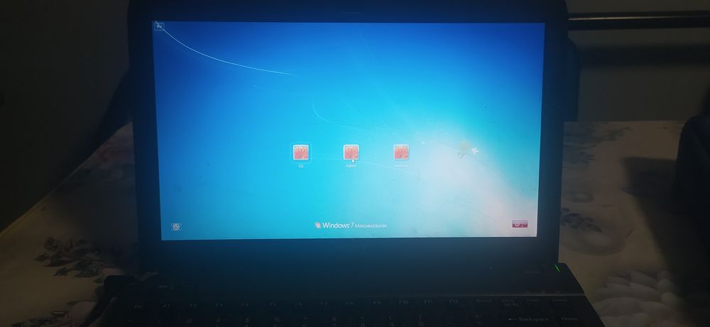 Продам ноутбук Sony Vaio для работы или на запчасти