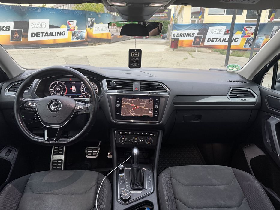 VOLKSWAGEN Tiguan 2019 — imagine 3