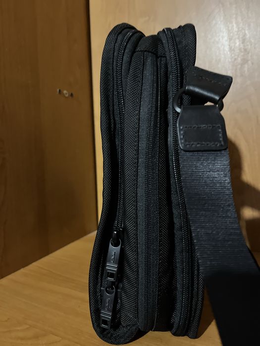 Продам сумку оригинал фирма TUMI