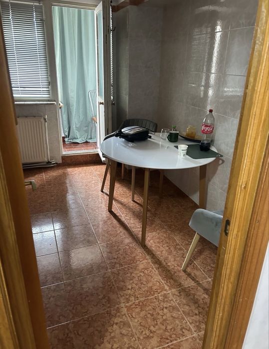 Apartament 3 camere decomandat