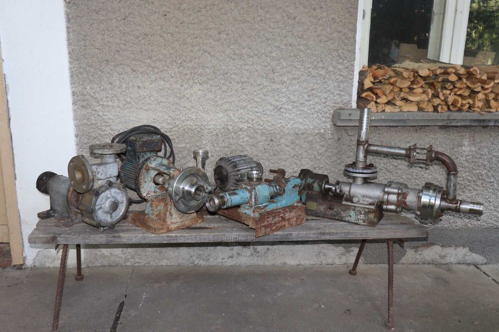 Помпа неръждаема