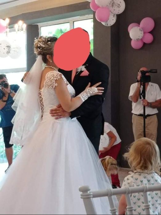 Булчинска рокля,воал и ръкавели