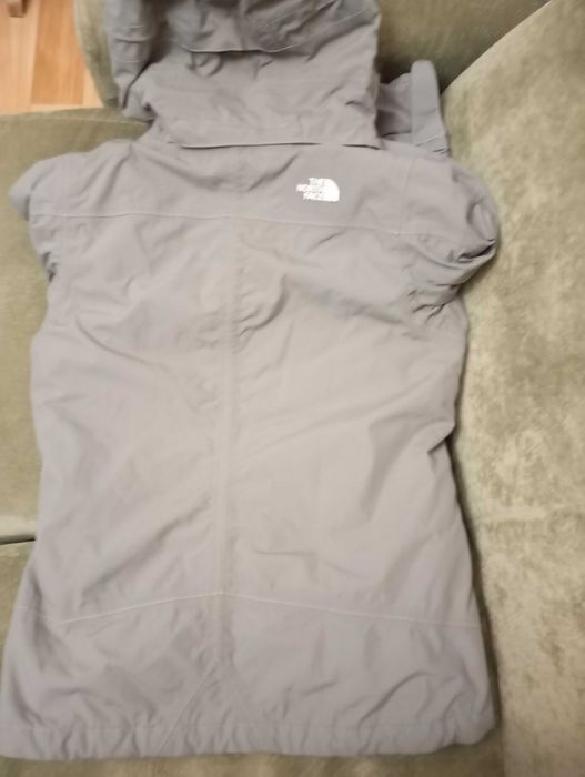 Яке Salomon,the North Face и Colmar
