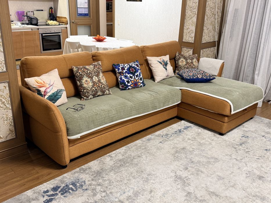 Диван раскладной б/у