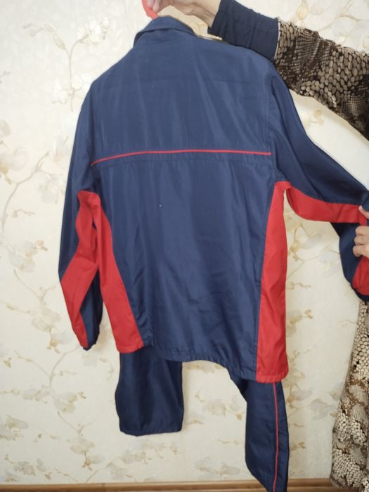 Спортивный костюм