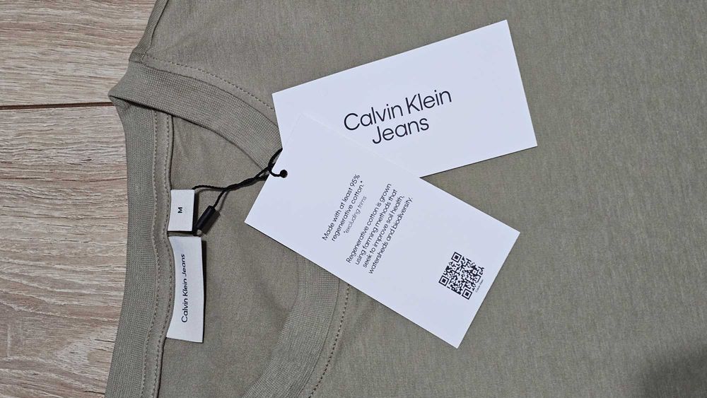 Calvin Klein мъжка тениска – бежова, класически стил, размер M