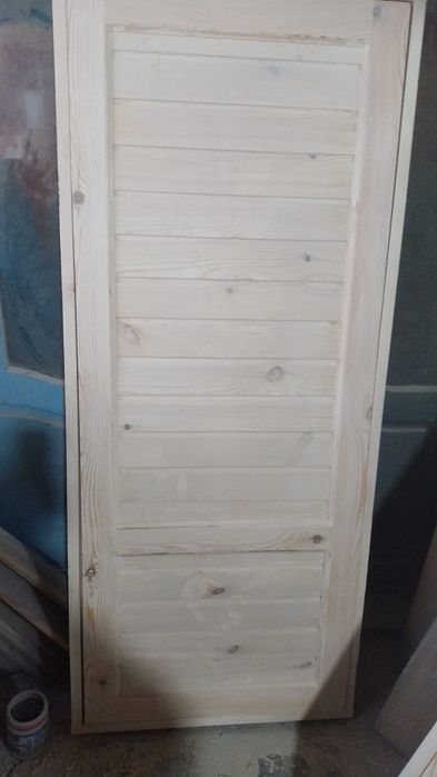 Банные двери из дерева