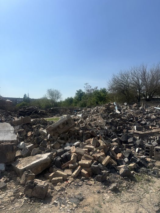 Кирпичи бесплатно только забрать