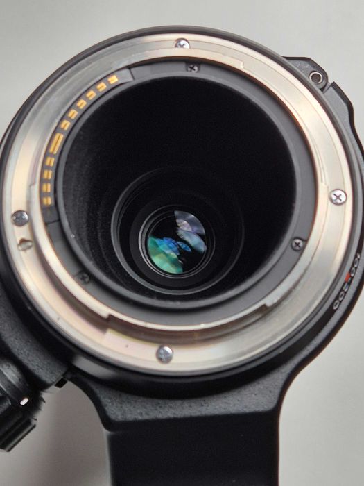 Fujifilm GF 100-200mm f/5.6 R LM OIS WR