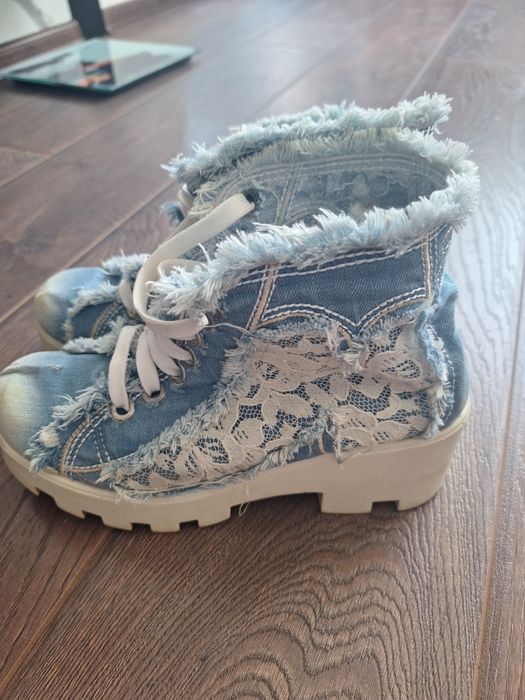 Дамски обувки-деним.