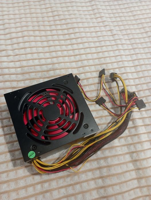 продаю НОВЫЙ БП 400вт