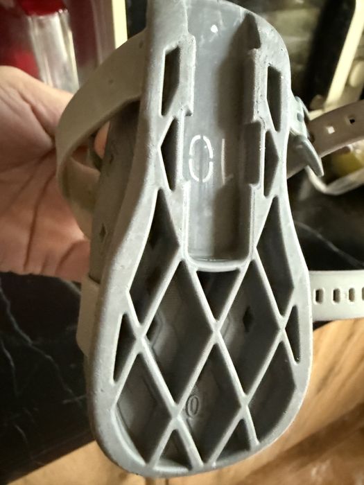 Брейсы 10рр жағдайы жақсы