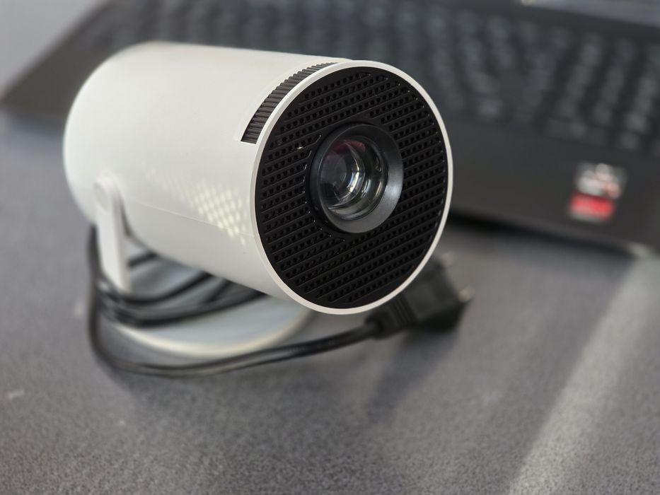 Videoproiector smart HY 300