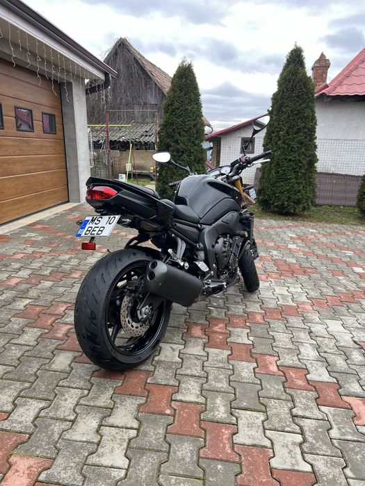 Yamaha fz8 2011 800