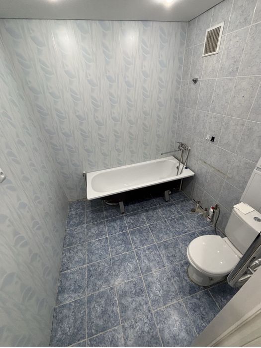 Продам 3 комнатную ,20мкр