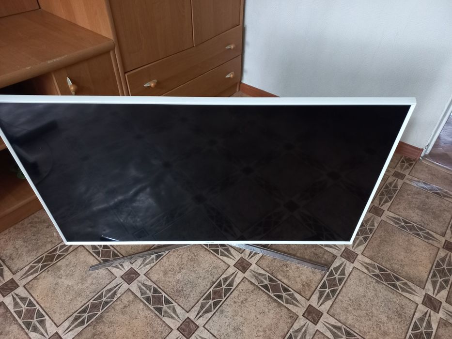 Телевизор SAMSUNG Диагональ 100
